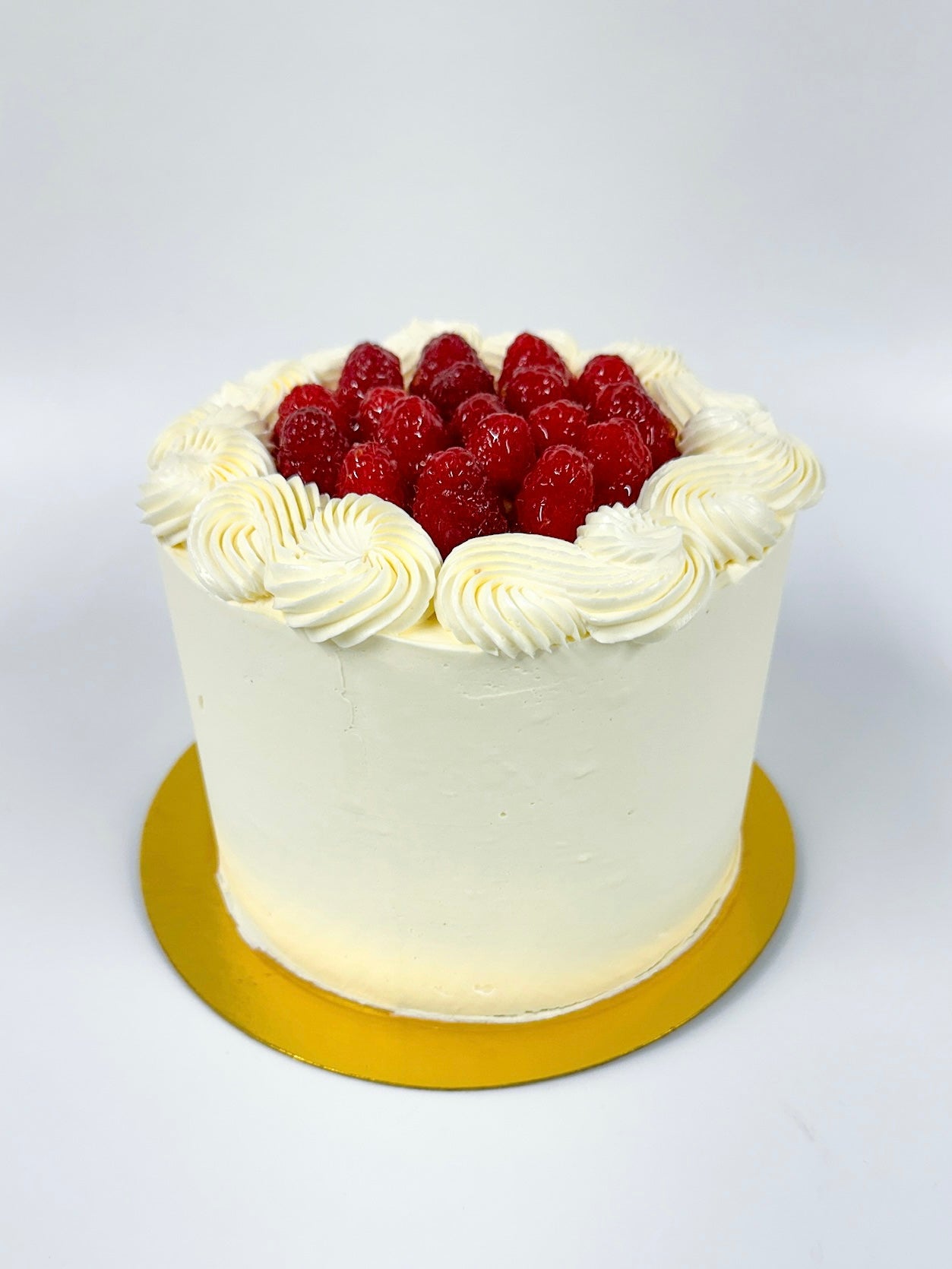 Zesty Lemon and Raspberry Cake